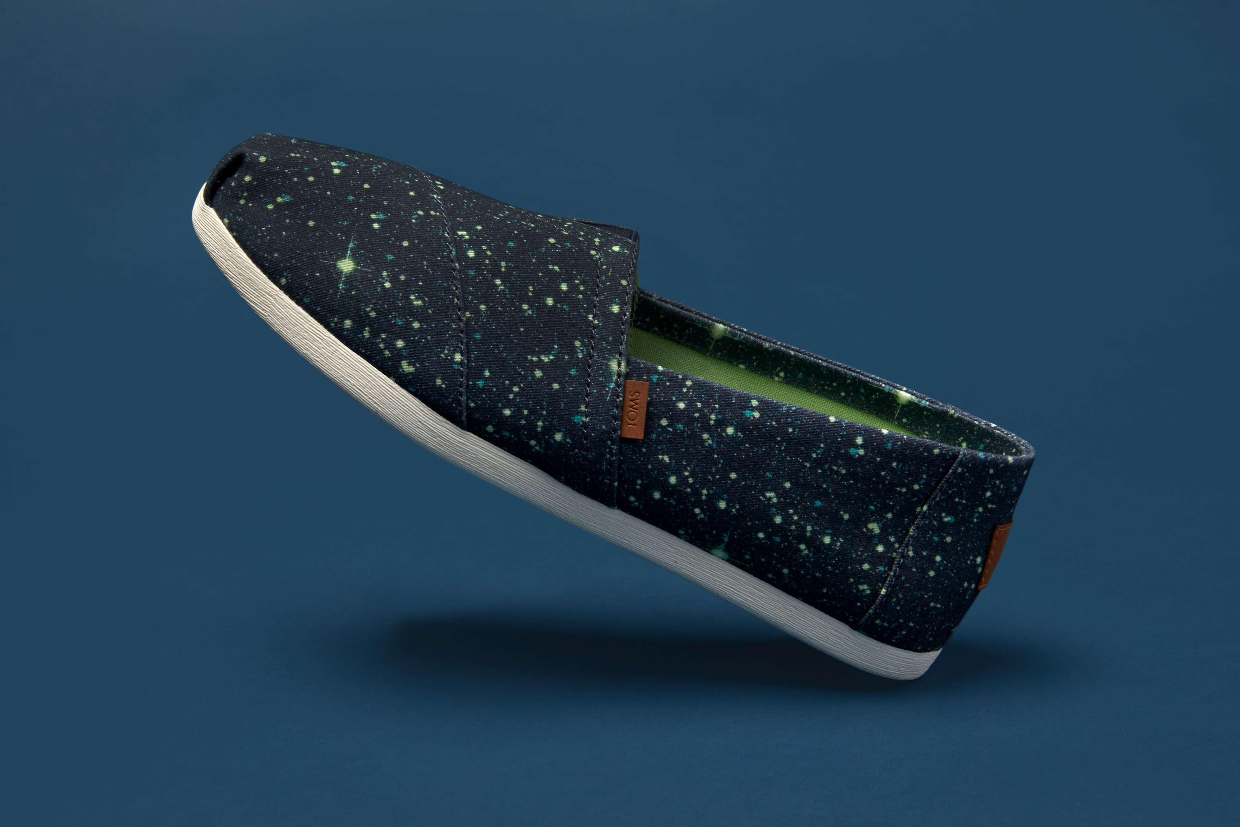 Toms store constellation shoes